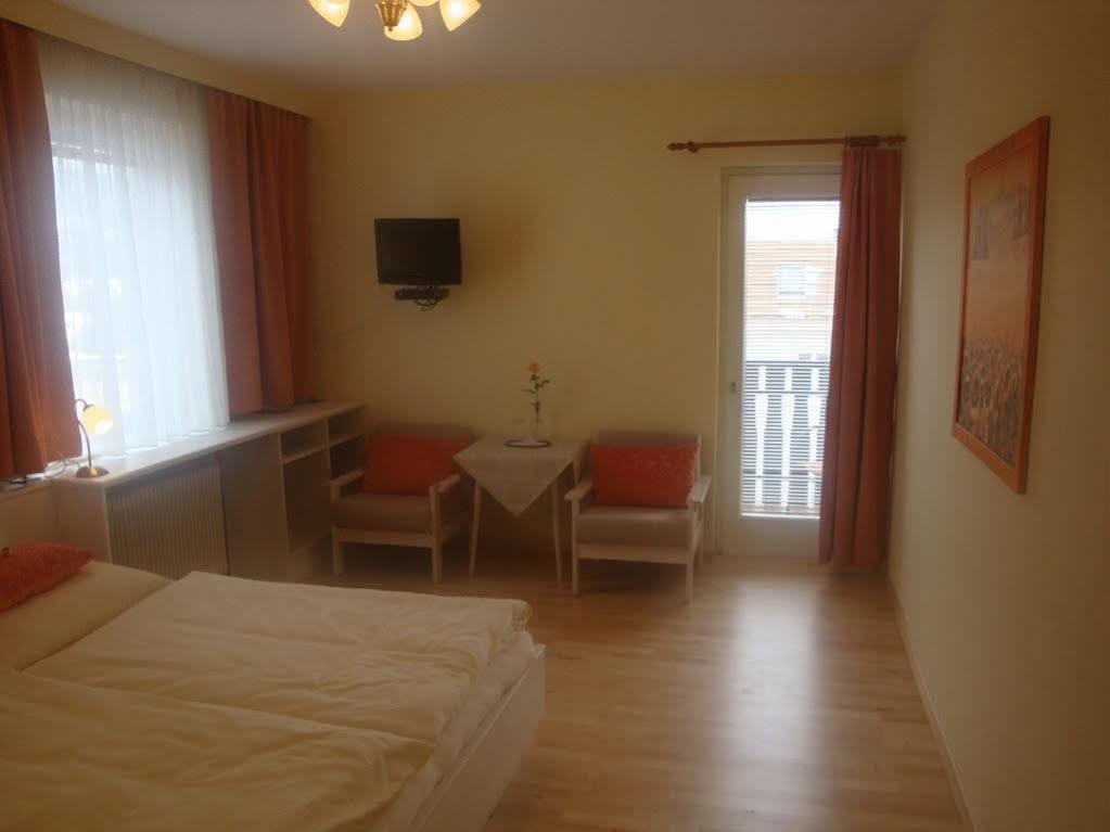 Aurelius Pension Baden Eksteriør billede