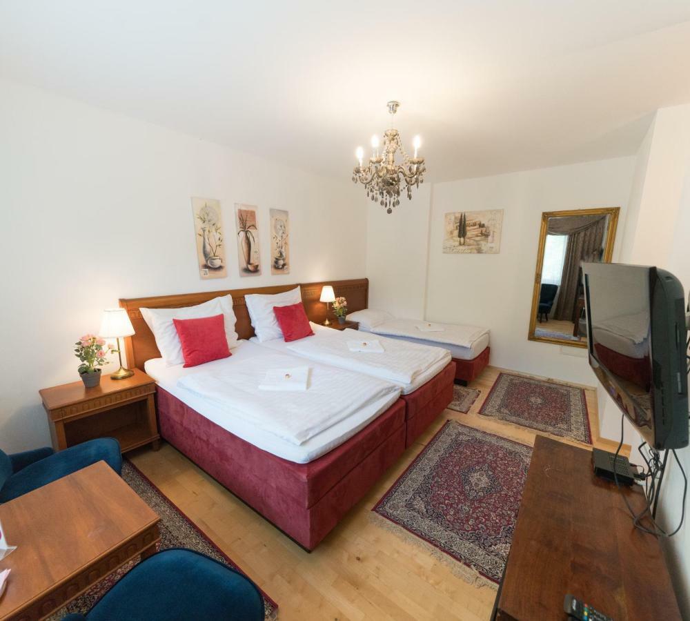 Aurelius Pension Baden Eksteriør billede