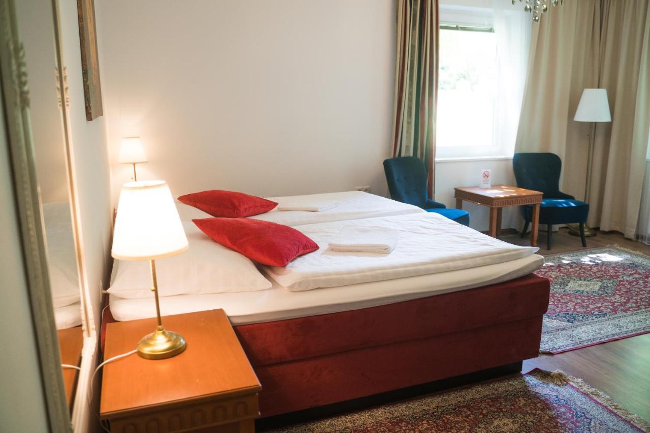 Aurelius Pension Baden Eksteriør billede